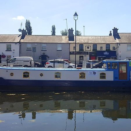 Sallins Roisin Dubh Houseboat酒店 外观 照片