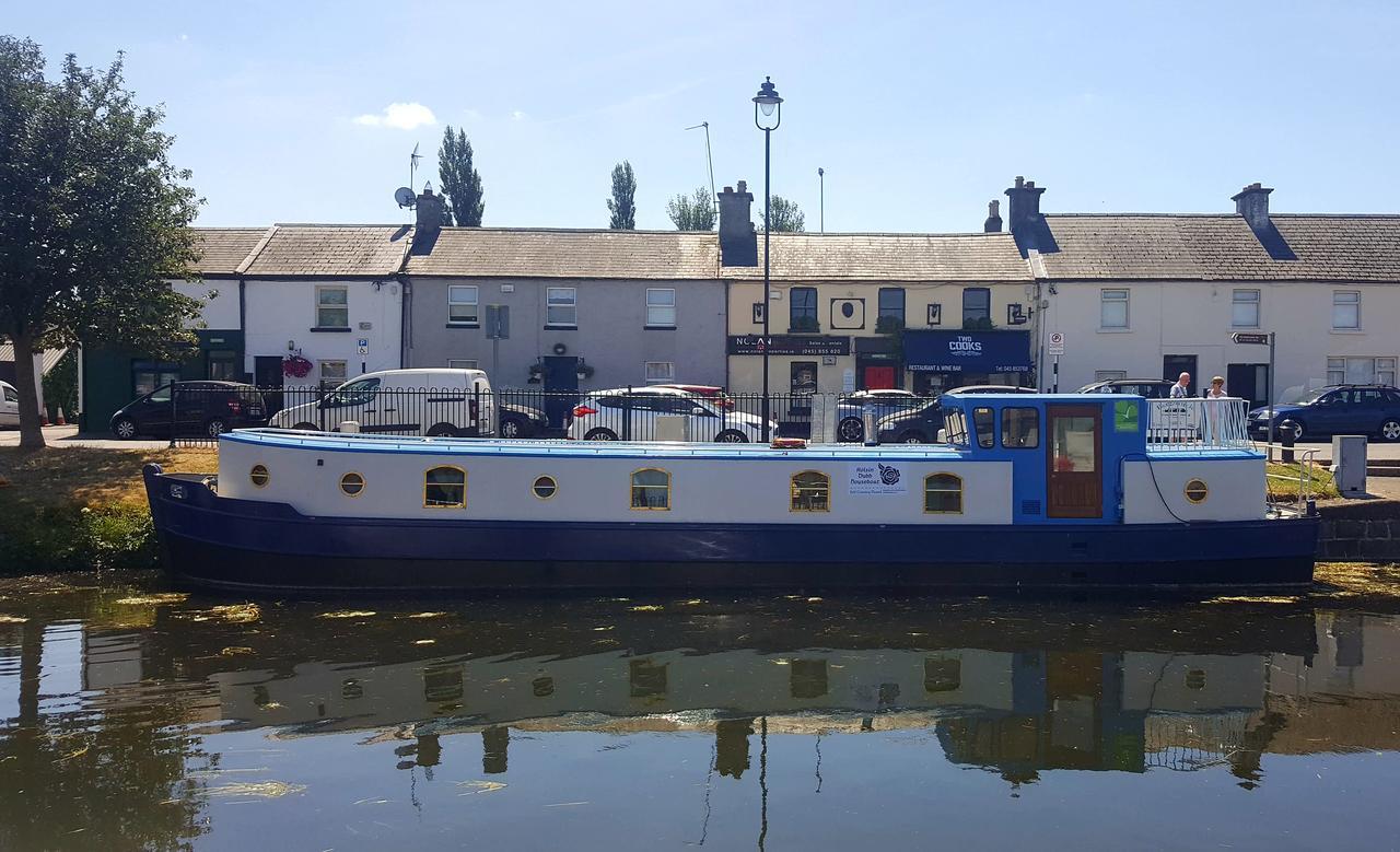 Sallins Roisin Dubh Houseboat酒店 外观 照片